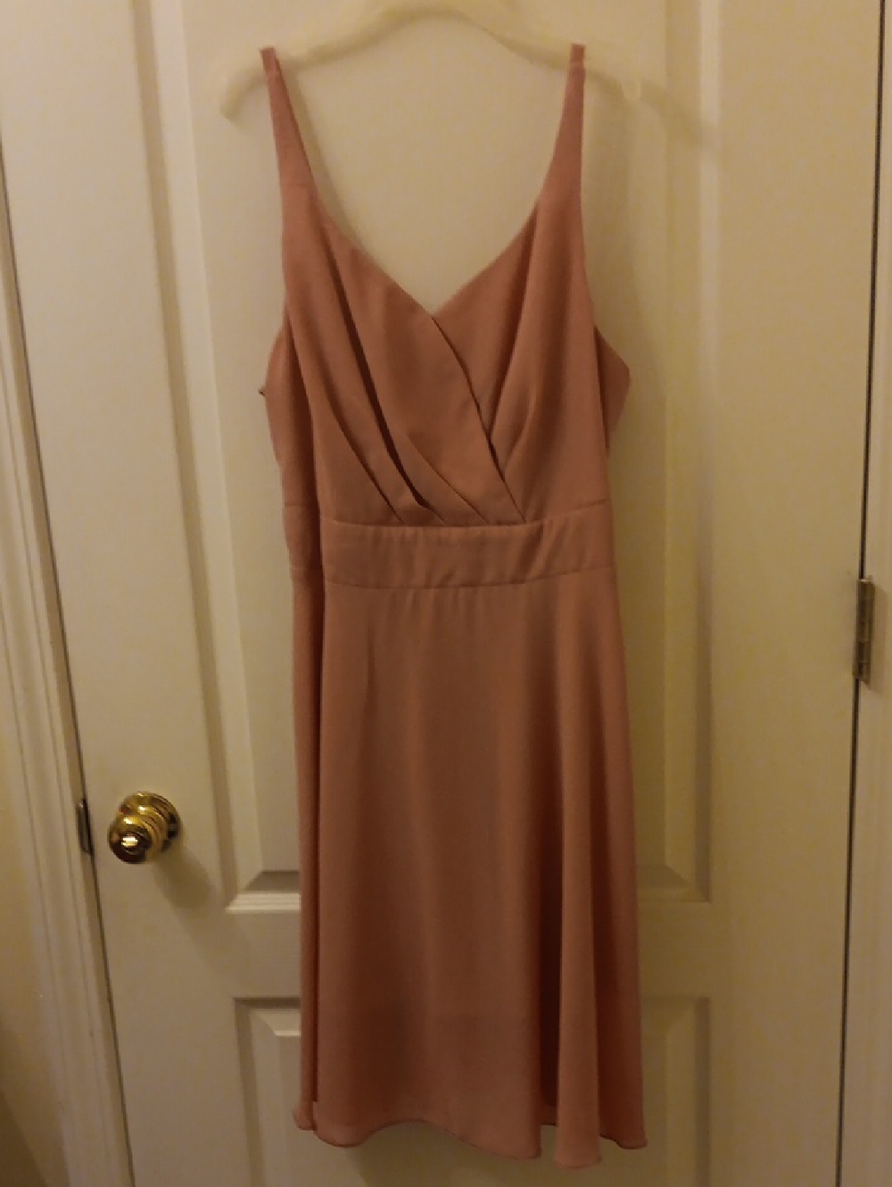 Sleeveless V-Neck Dusty Rose Midi Dress